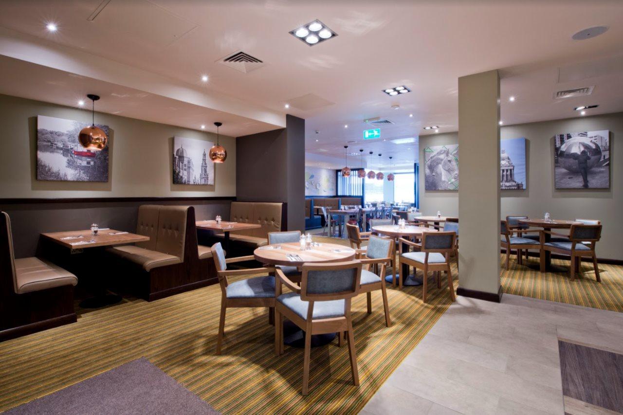 Premier Inn Leeds City Centre Εξωτερικό φωτογραφία
